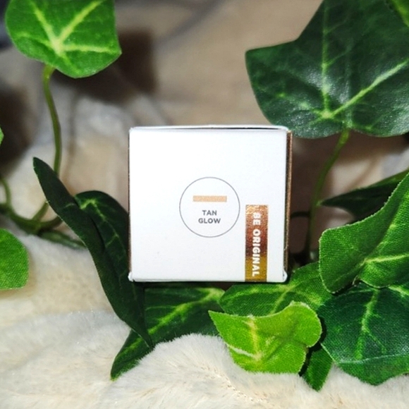 ICONIC London "Tan Glow" Radiance Booster 30ml ~ NWT - Picture 10 of 11